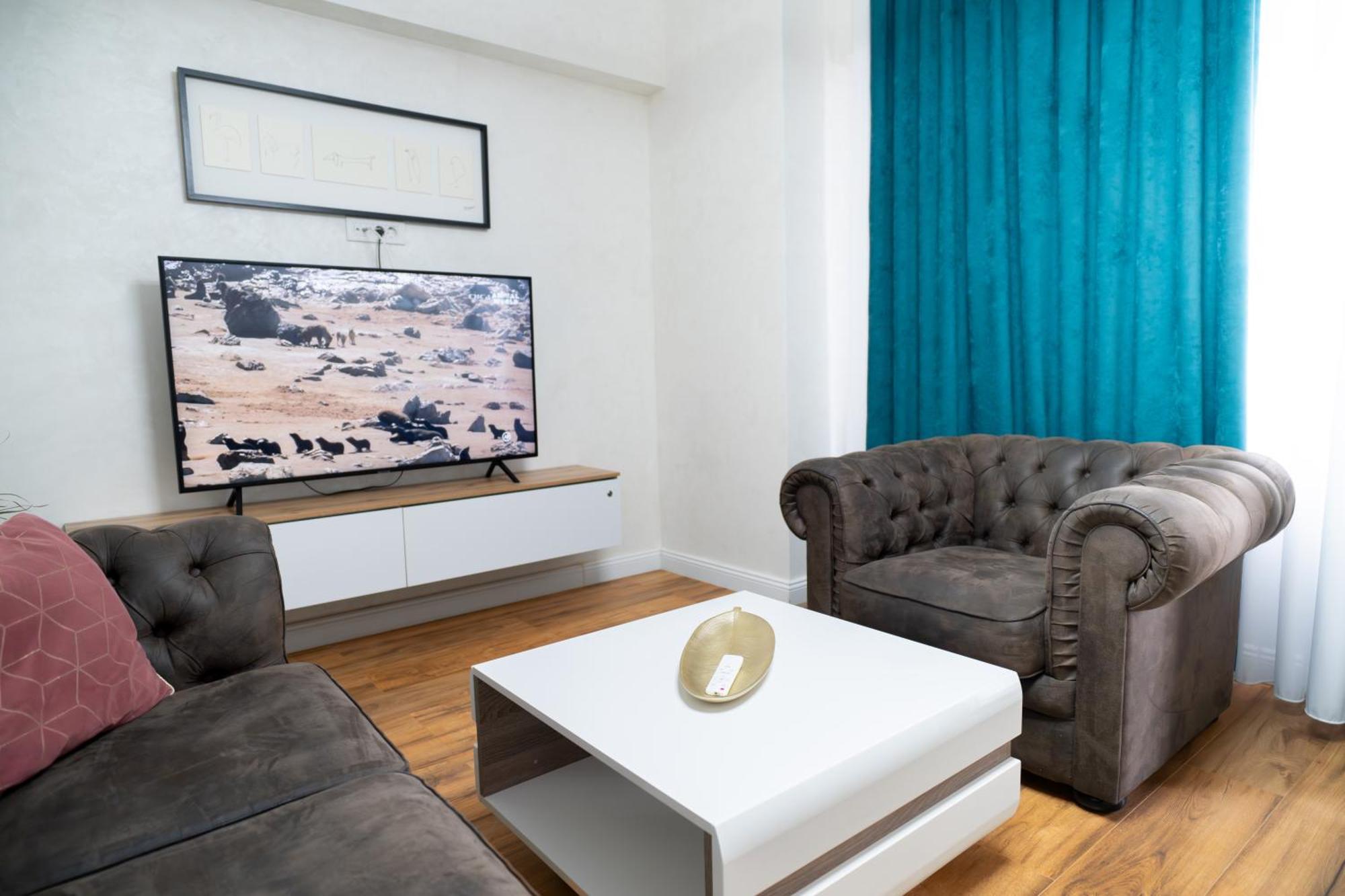 White Platan Apartment ยาช ภายนอก รูปภาพ